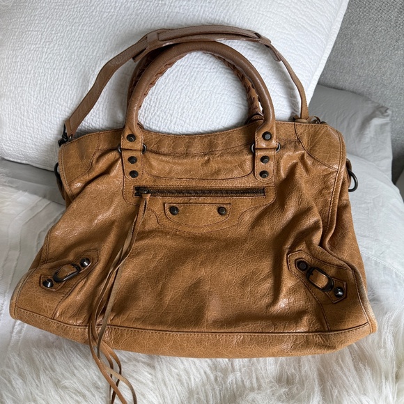 BALENCIAGA CITY BAG, MEDIUM, TAN - Picture 13 of 13